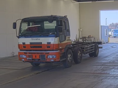 Isuzu GIGA