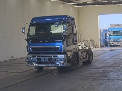 Isuzu GIGA