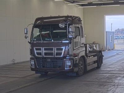 Isuzu GIGA