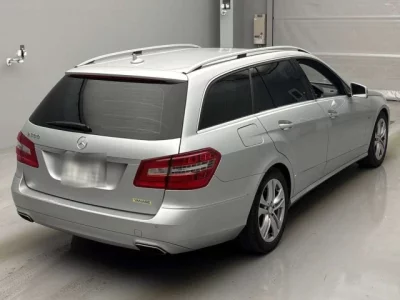 Mercedes-Benz E CLASS WAGON