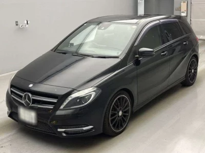 Mercedes-Benz B CLASS