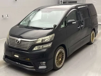 Toyota VELLFIRE  с аукциона в Японии