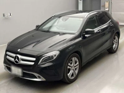 Mercedes-Benz GLA CLASS