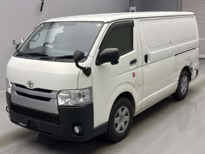 Toyota REGIUS ACE VAN