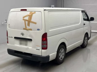 Toyota REGIUS ACE VAN