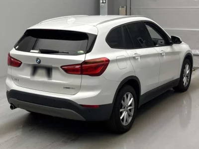 BMW X1  с аукциона в Японии