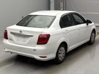 Toyota COROLLA AXIO лот № 12336 оценка 3  с аукциона в Японии 1