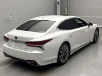 Lexus LS лот № 10051 оценка 4.5  с аукциона в Японии 1