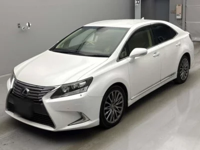 Lexus HS