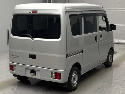 Mitsubishi MINICAB VAN