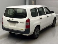 Toyota SUCCEED лот № 62073 оценка 3  с аукциона в Японии 1