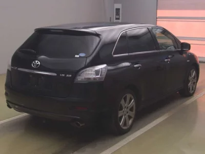 Toyota MARK X ZIO  с аукциона в Японии