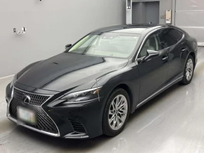 Lexus LS  с аукциона в Японии