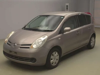 Nissan NOTE  с аукциона в Японии