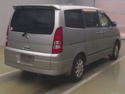 Nissan SERENA  с аукциона в Японии
