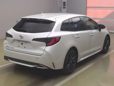 Toyota COROLLA TOURING  с аукциона в Японии
