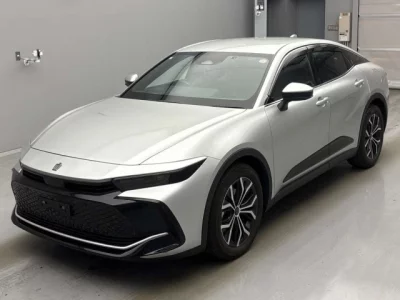 Toyota CROWN CROSSOVER  с аукциона в Японии