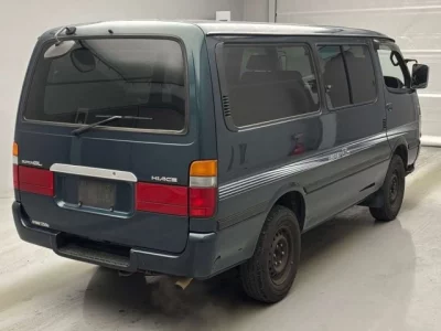 Toyota HIACE VAN  с аукциона в Японии