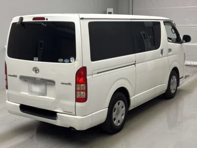Toyota REGIUS ACE VAN