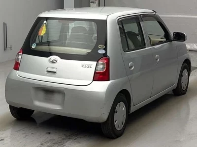 Daihatsu Esse  с аукциона в Японии