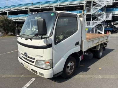 Hino DUTRO  с аукциона в Японии