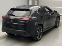 Lexus UX лот № 10080 оценка R  с аукциона в Японии 1