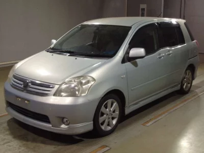 Toyota RAUM