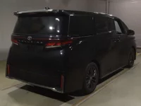 Toyota VELLFIRE лот № 2045 оценка 5  с аукциона в Японии 1