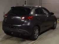 Mazda DEMIO лот № 30502 оценка 3  с аукциона в Японии 1