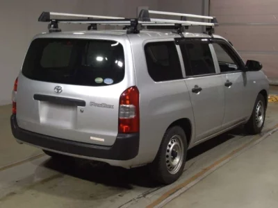 Toyota PROBOX  с аукциона в Японии