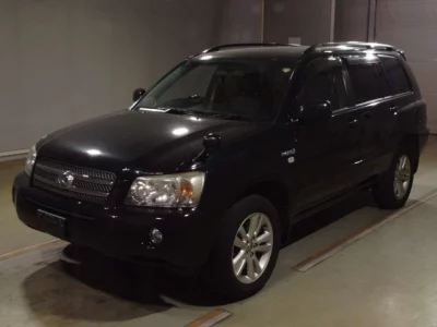Toyota KLUGER  с аукциона в Японии