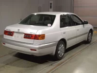Toyota CORONA PREMIO лот № 2052 оценка 4.5  с аукциона в Японии 1