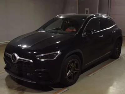 Mercedes-Benz GLA CLASS