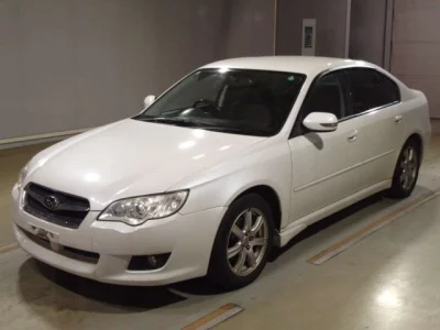 Subaru LEGACY B4