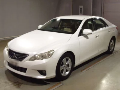 Toyota MARK X  с аукциона в Японии