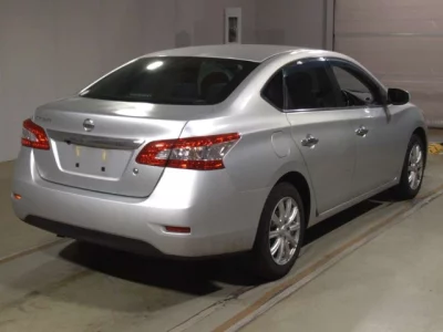 Nissan SYLPHY