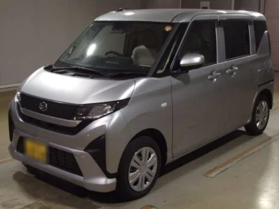 Daihatsu MOVE  с аукциона в Японии