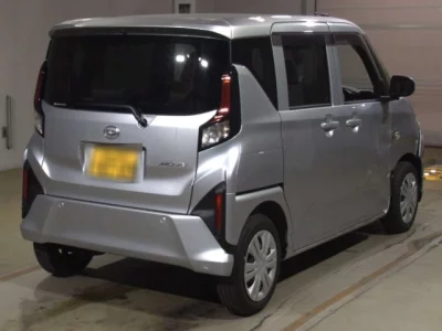 Daihatsu MOVE  с аукциона в Японии