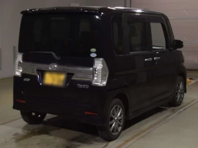 Daihatsu TANTO  с аукциона в Японии