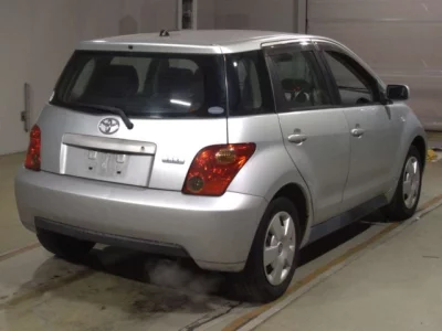 Toyota IST