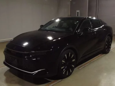 Toyota CROWN CROSSOVER  с аукциона в Японии