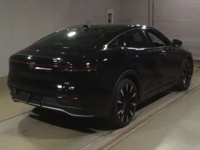 Toyota CROWN CROSSOVER  с аукциона в Японии