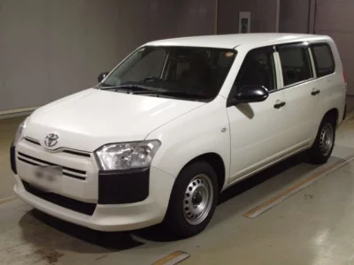 Toyota PROBOX  с аукциона в Японии