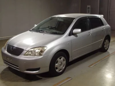 Toyota COROLLA RUNX  с аукциона в Японии