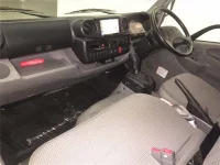 Toyota DYNA лот № 2163 оценка 3  с аукциона в Японии 3