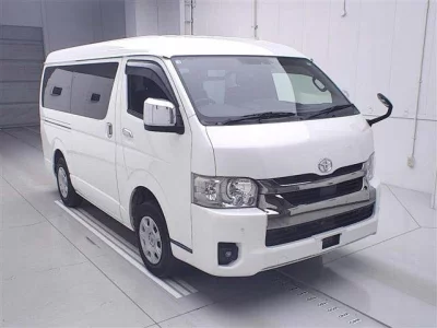 Toyota HIACE VAN  с аукциона в Японии