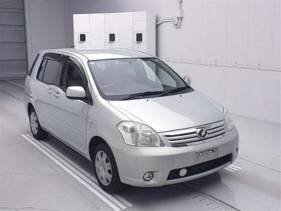 Toyota RAUM