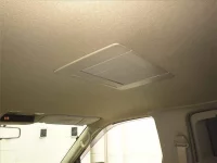 Nissan ELGRAND лот № 70351 оценка 3.5  с аукциона в Японии 7