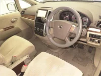 Nissan PRESAGE лот № 70296 оценка 3.5  с аукциона в Японии 2