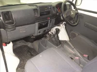 Mitsubishi MINICAB VAN лот № 70387 оценка 3.5  с аукциона в Японии 3